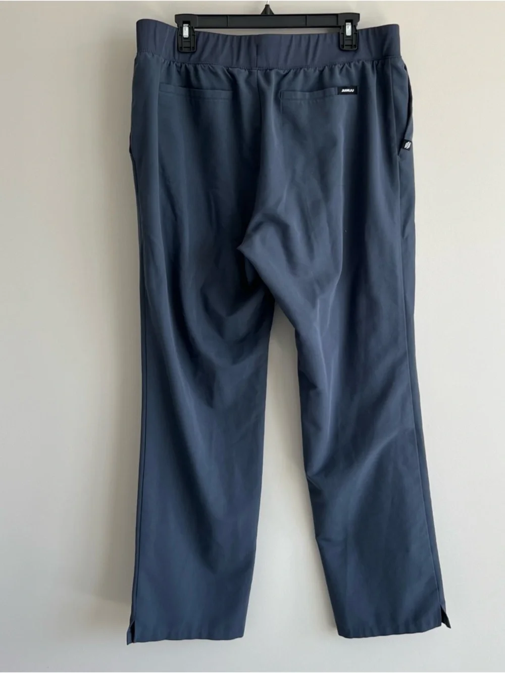 Jaanuu blue gray